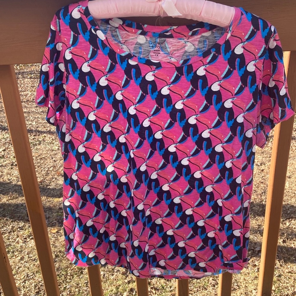 Crown & Ivy cotton pink bird shirt